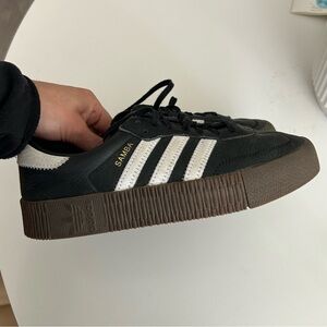 Adidas Sambarose